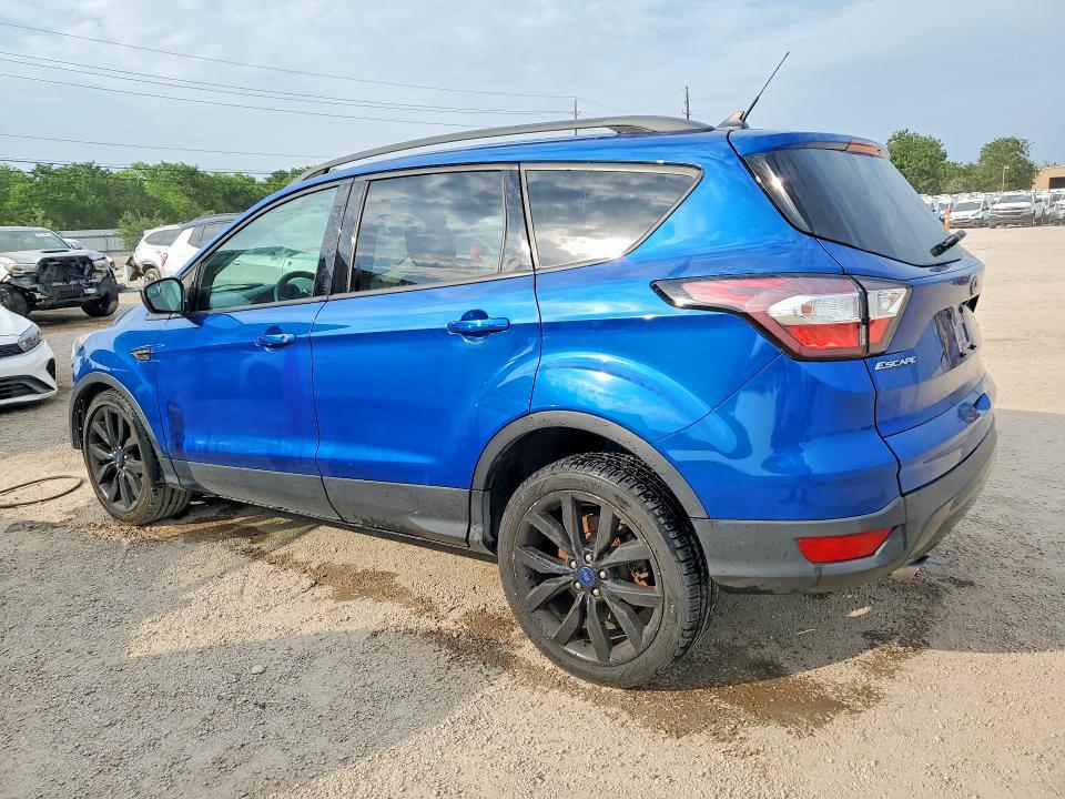 2018 Ford Escape se