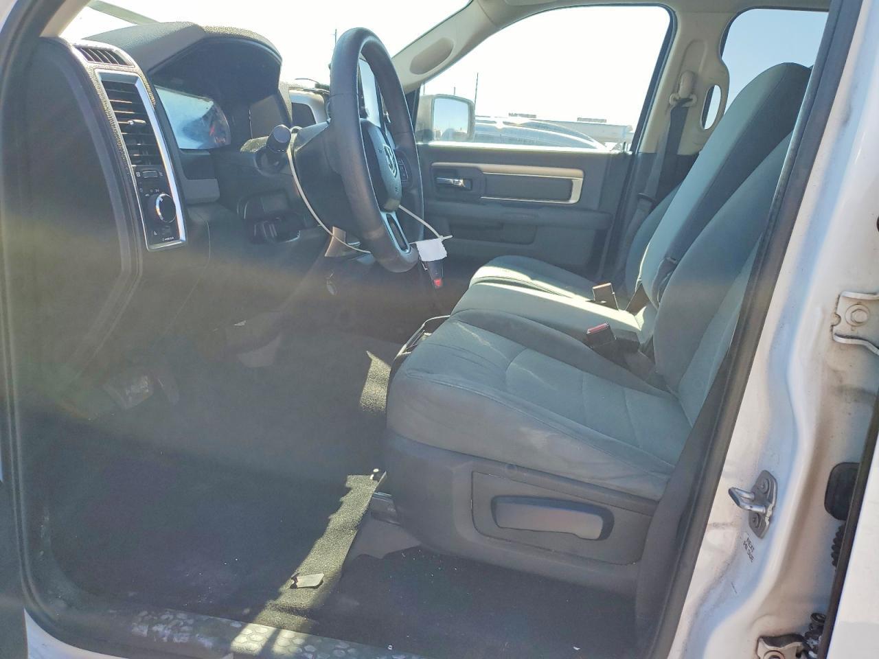 2019 Dodge RAM 1500 Classic SLT