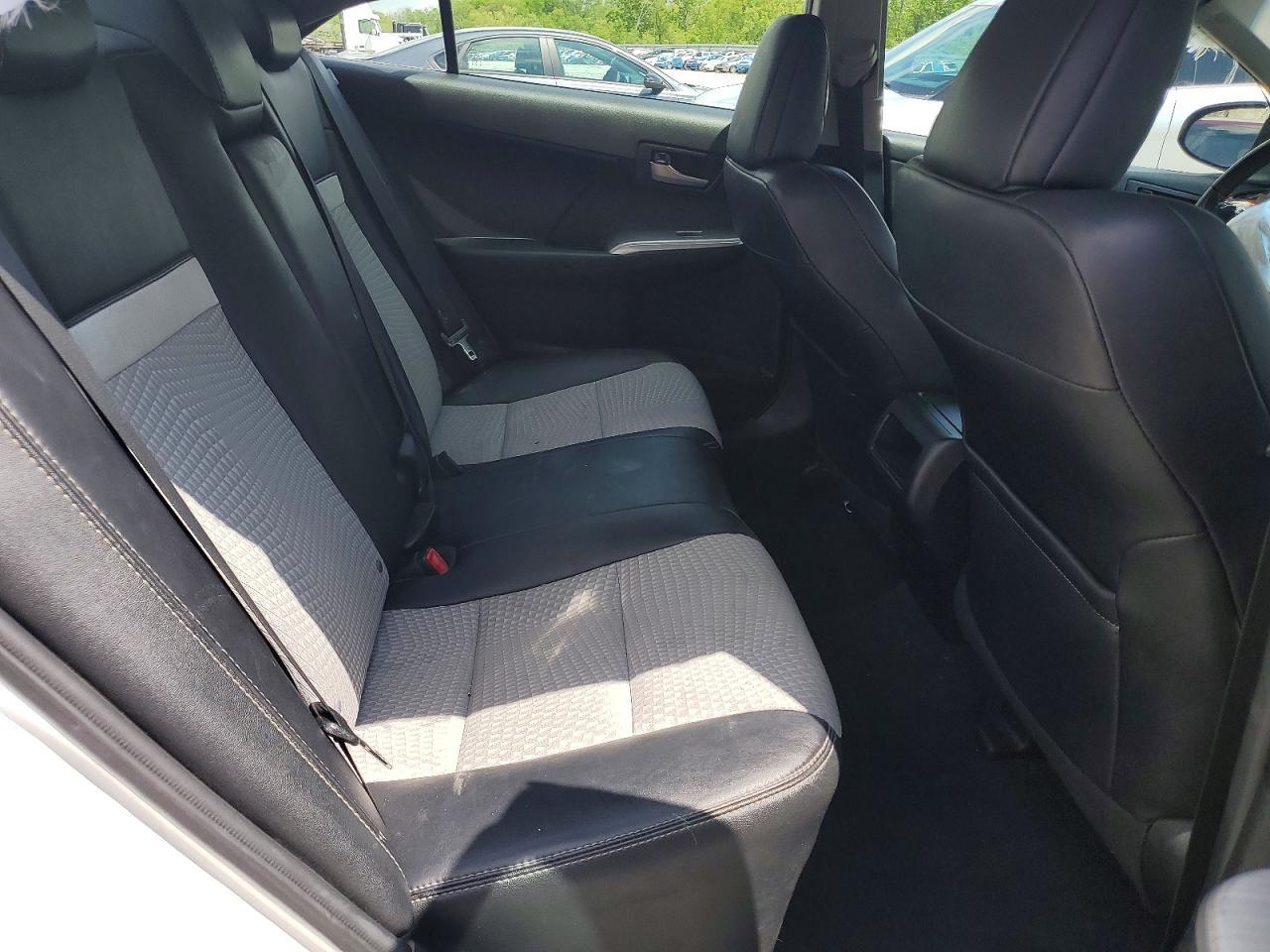 2012 Toyt Camry