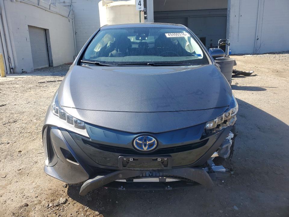 2022 Toyota Prius Prime le