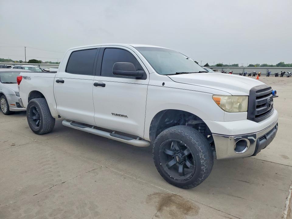 2011 Toyota Tundra Crewmax SR5