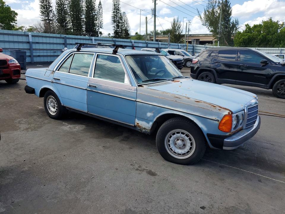 1982 Mercedes-Benz 300 dt
