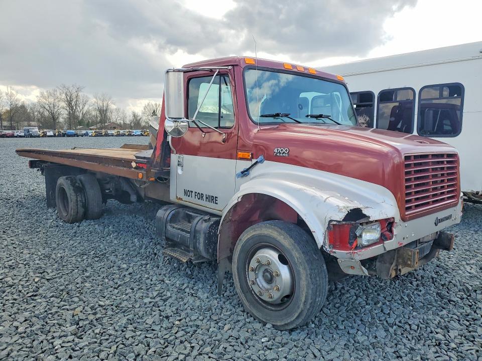 1999 International 4000 4700