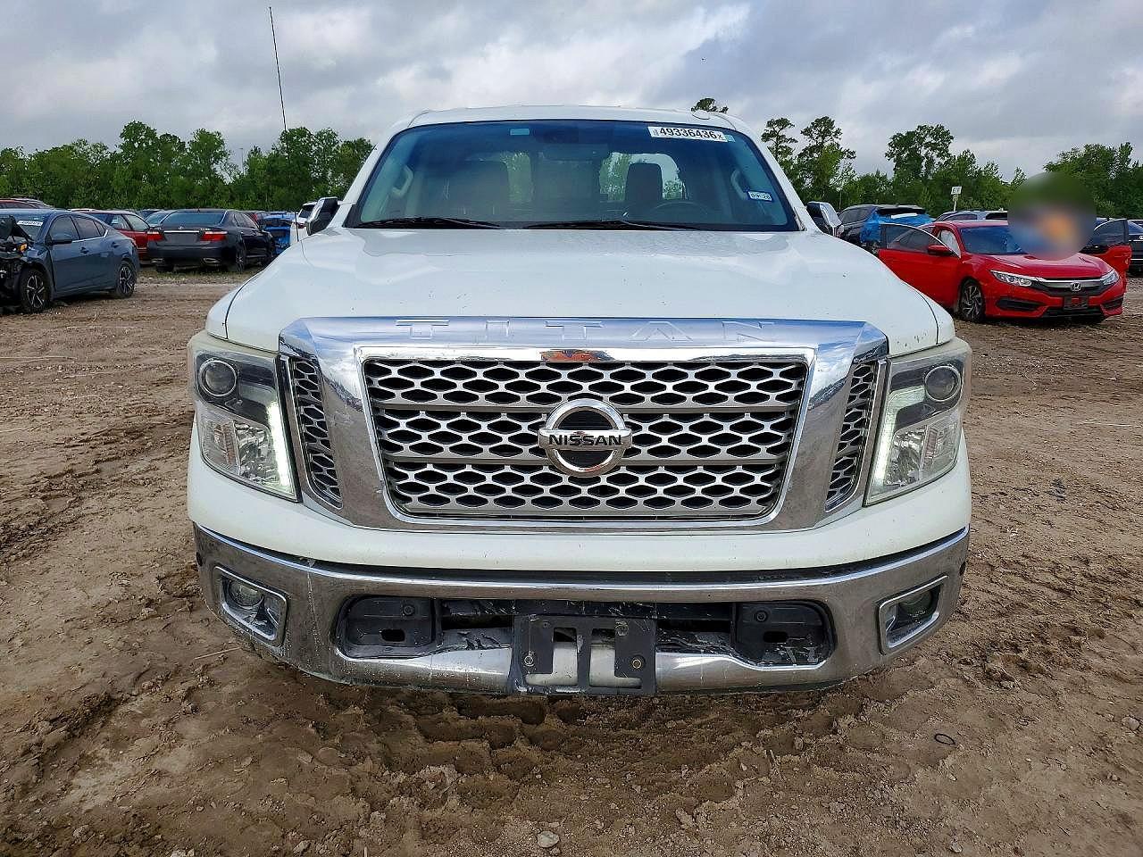 2017 Nissan Titan SL
