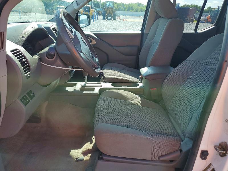 2017 Nissan Frontier SV