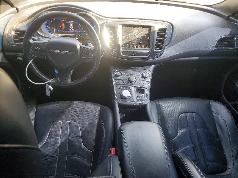 2016 Chrysler 200 s