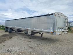 Salvage trucks for sale at Farr West, UT auction: 2000 Wilson Grain Trailer