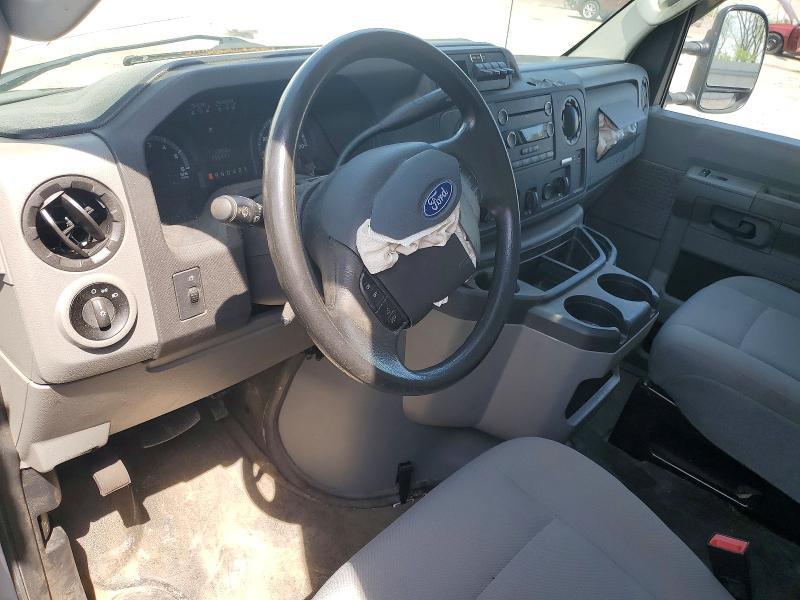 2019 Ford Econoline E350 Super Duty Cutaway Van