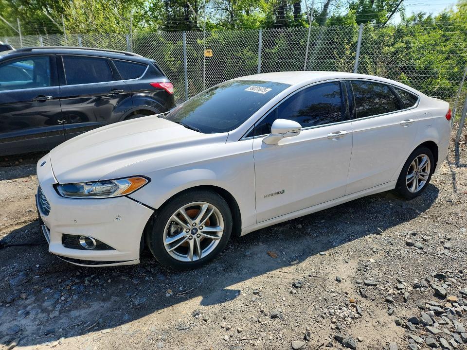 2015 Ford Fusion Titanium hev