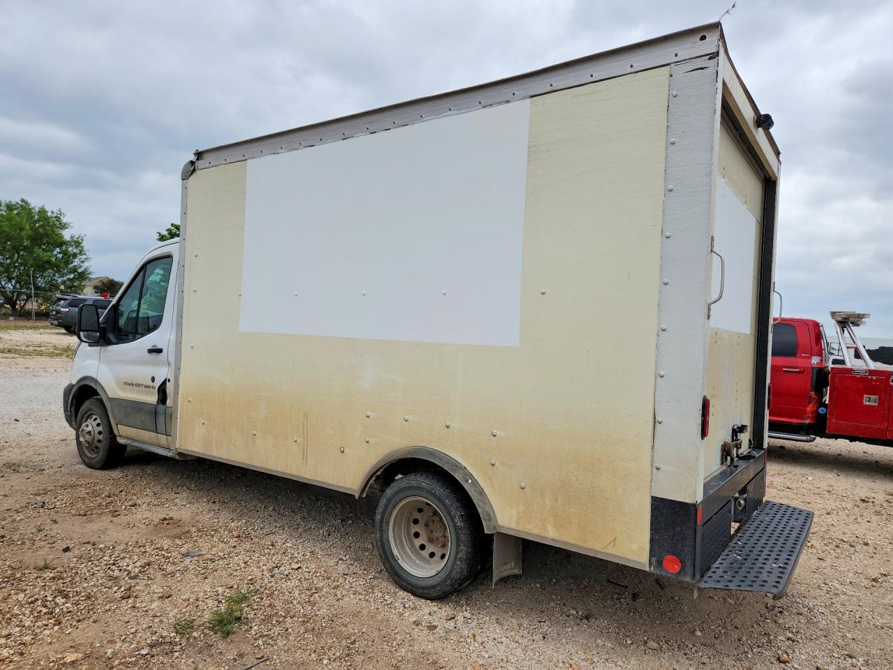 2022 Ford Transit T-350 HD BOX Truck