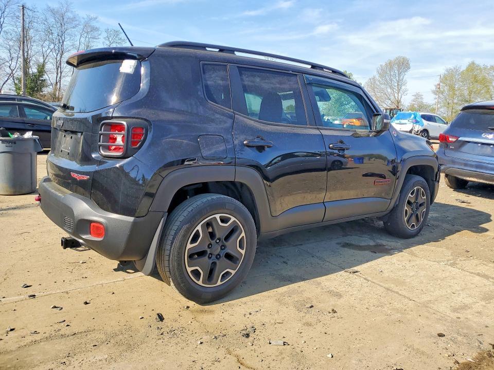 2017 Jeep Renegade Trailhawk