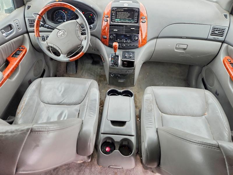 2007 Toyota Sienna xle 7-passenger
