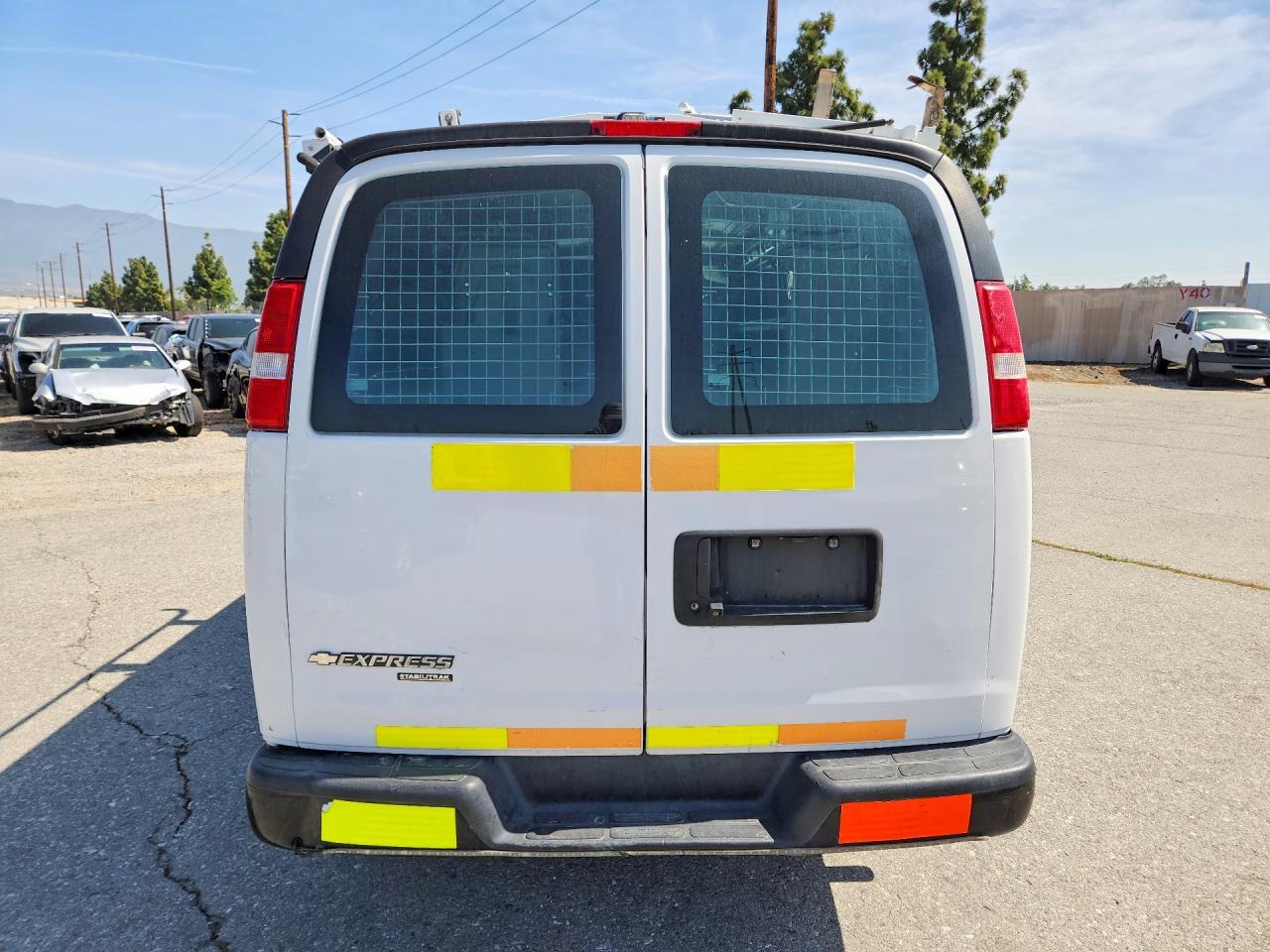 2016 Chevrolet Express 2500 Cargo Utility / Service Van