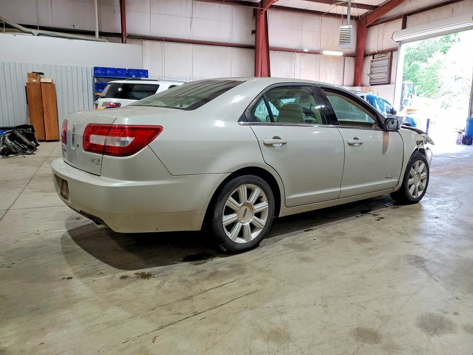 2007 Lincoln Townhouse MKZ