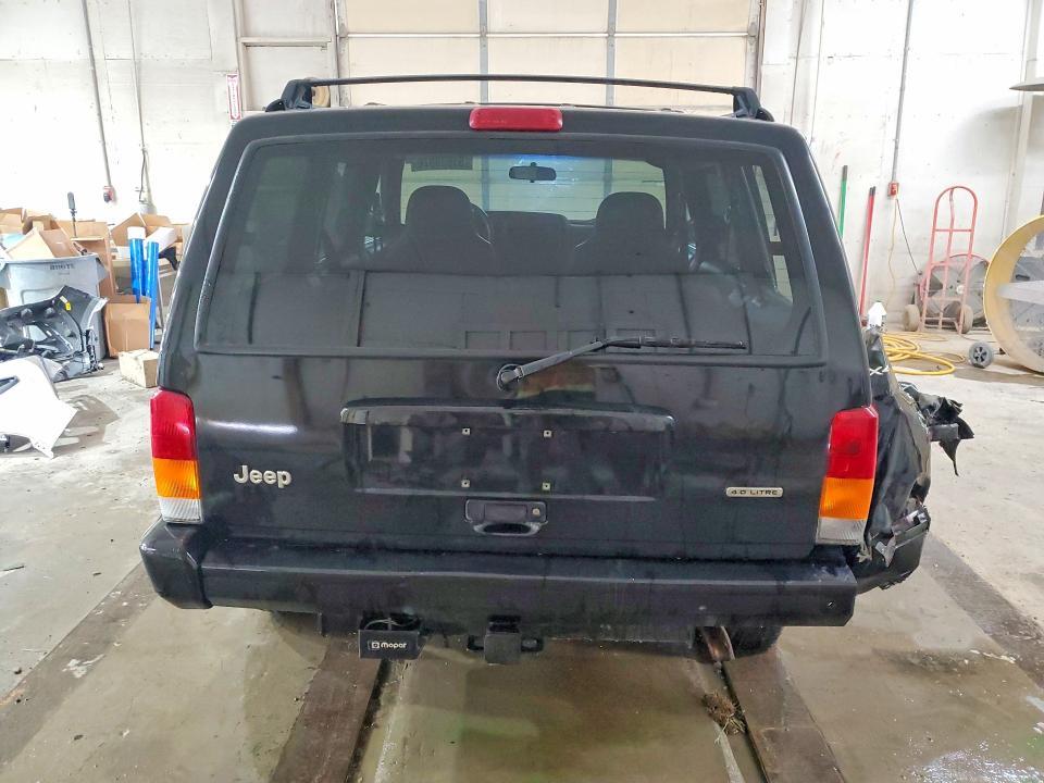 2001 Jeep Cherokee Sport