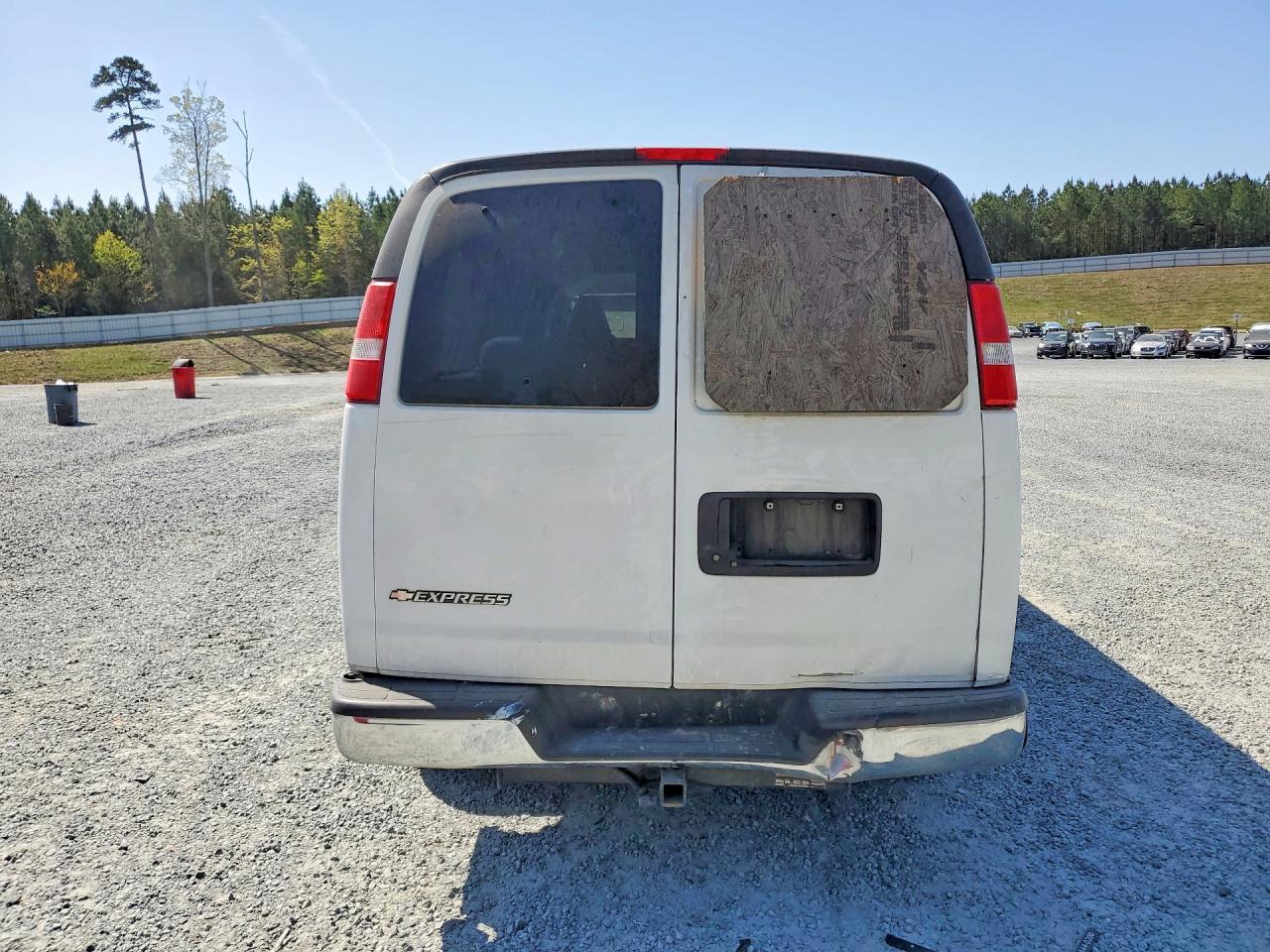 2020 Chevrolet Express G3500 LT