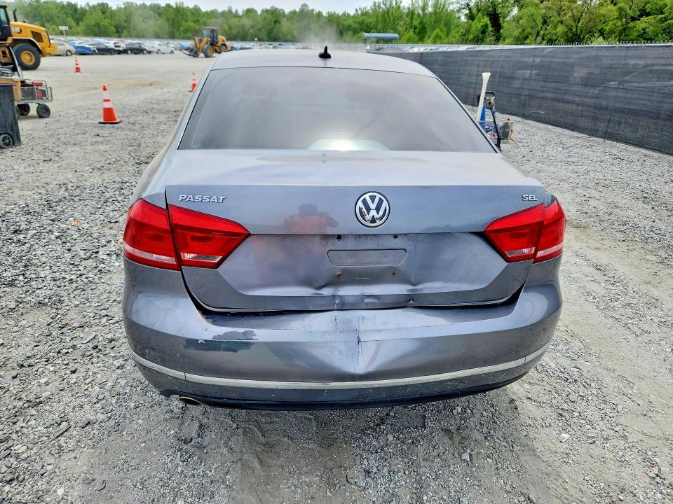 2012 Volkswagen Passat sel