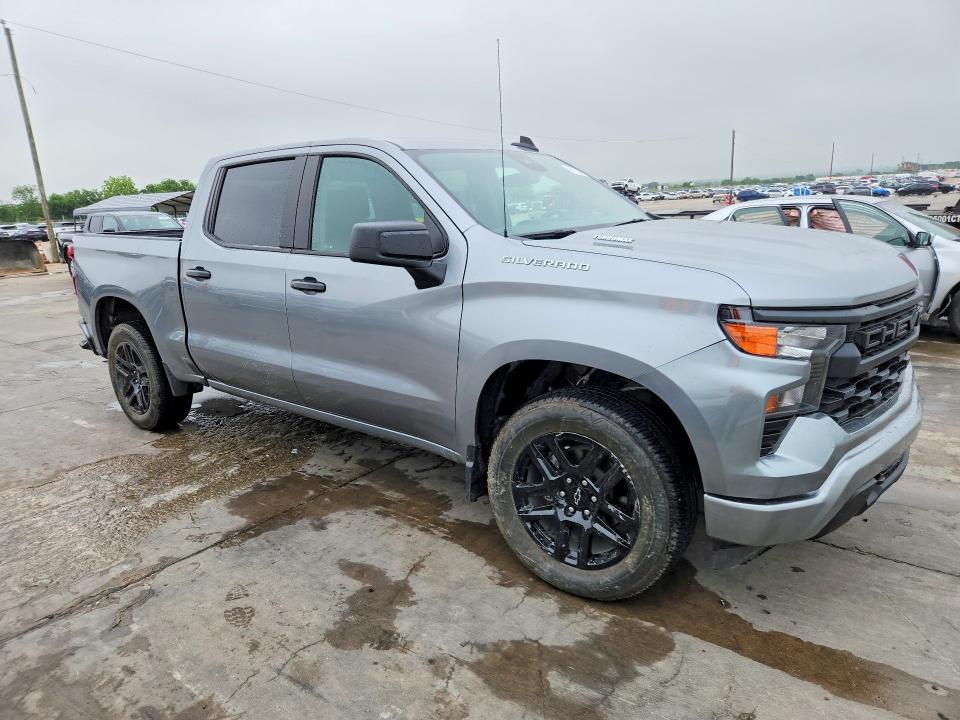 2024 Chevrolet Silverado C1500 Custom