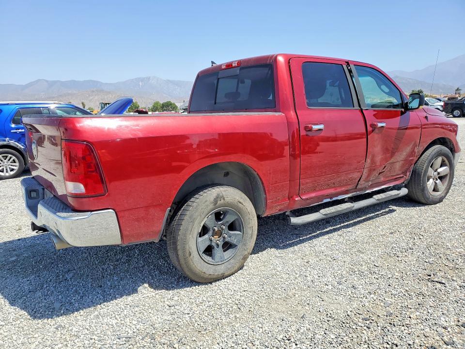 2015 Dodge RAM 1500 SLT