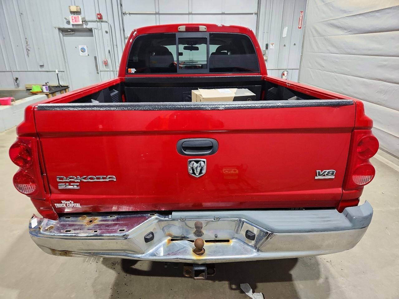2005 Dodge Dakota Quad SLT