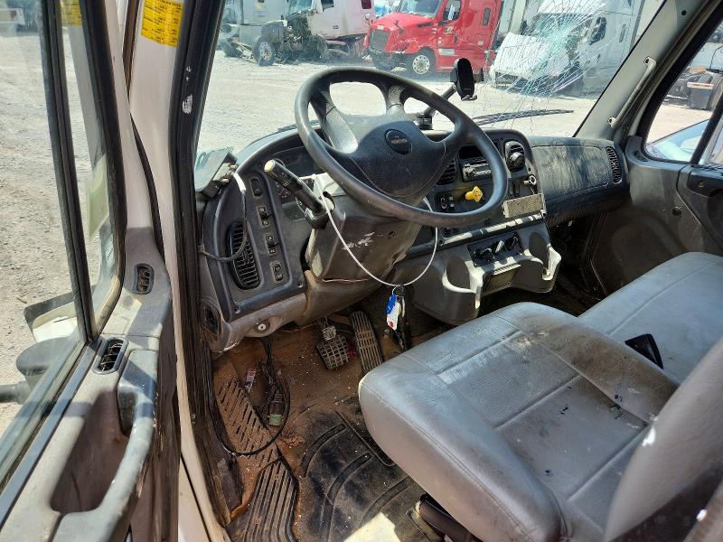 2013 Freightliner M2 106 Medium Duty