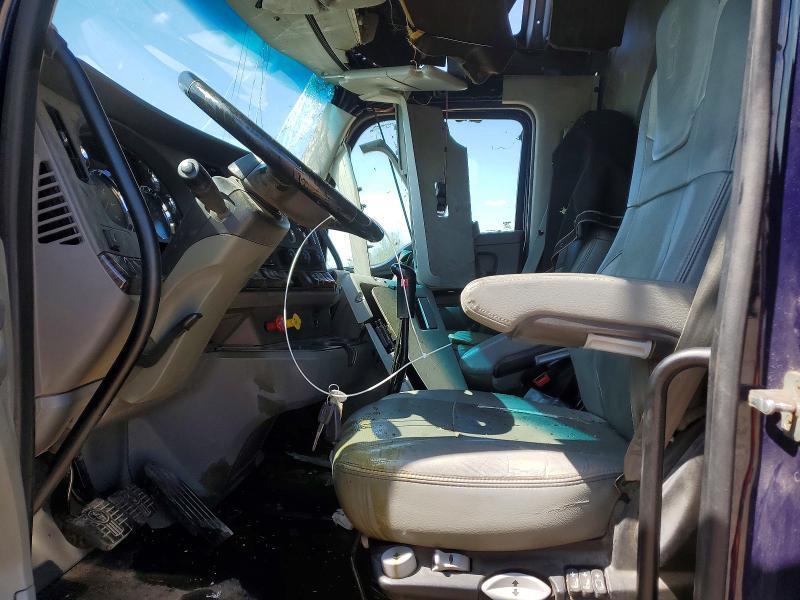 2016 Kenworth Construction T880