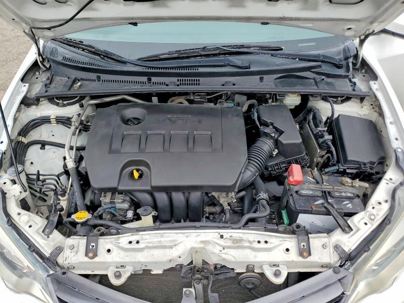 2015 Toyota Corolla le Plus