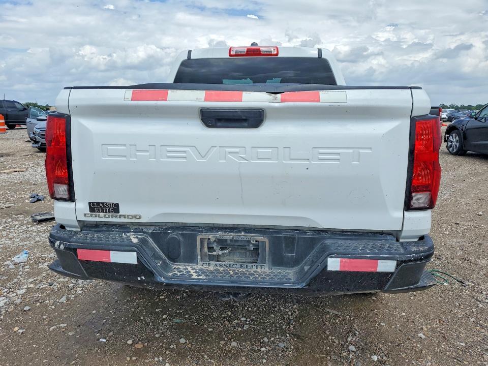 2024 Chev Colorado