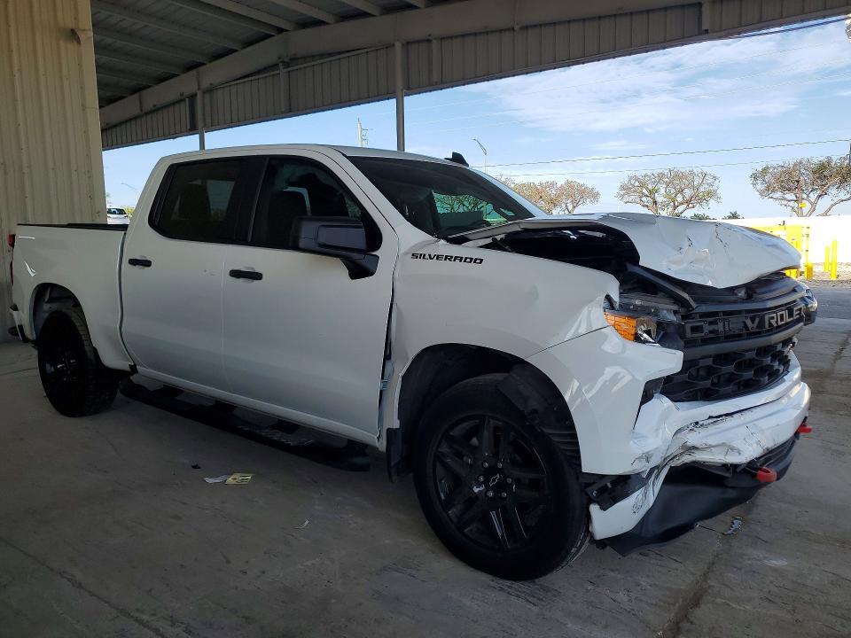 2023 Chevrolet Silverado C1500 Custom