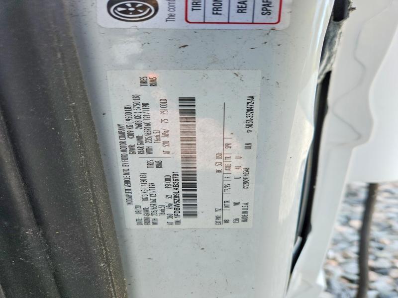 2020 Ford Transit Delivery Truck