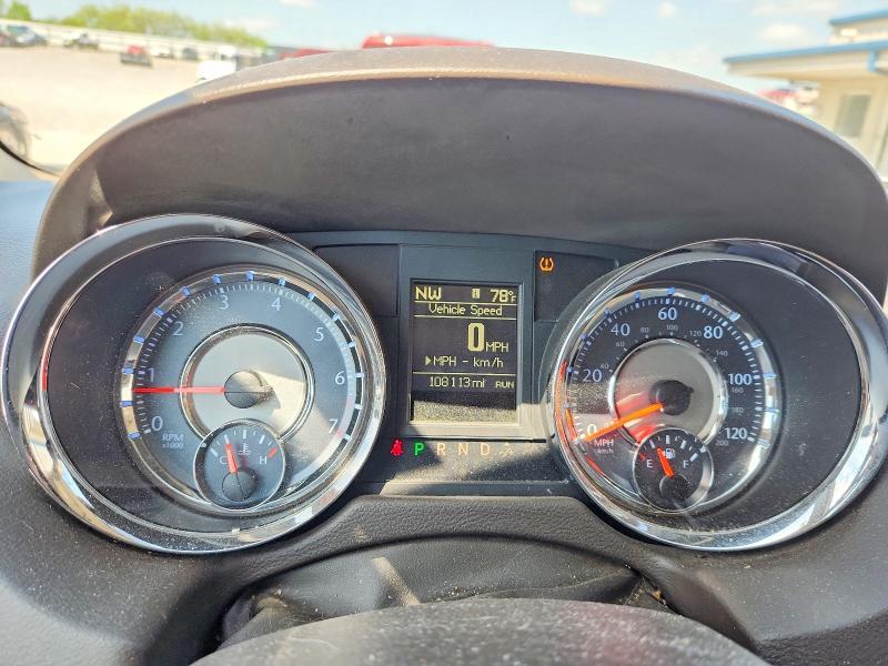 2016 Chrysler Town & Country Touring
