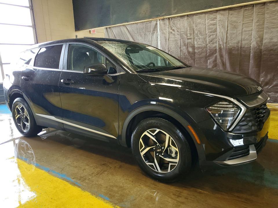 2025 KIA Sportage lx