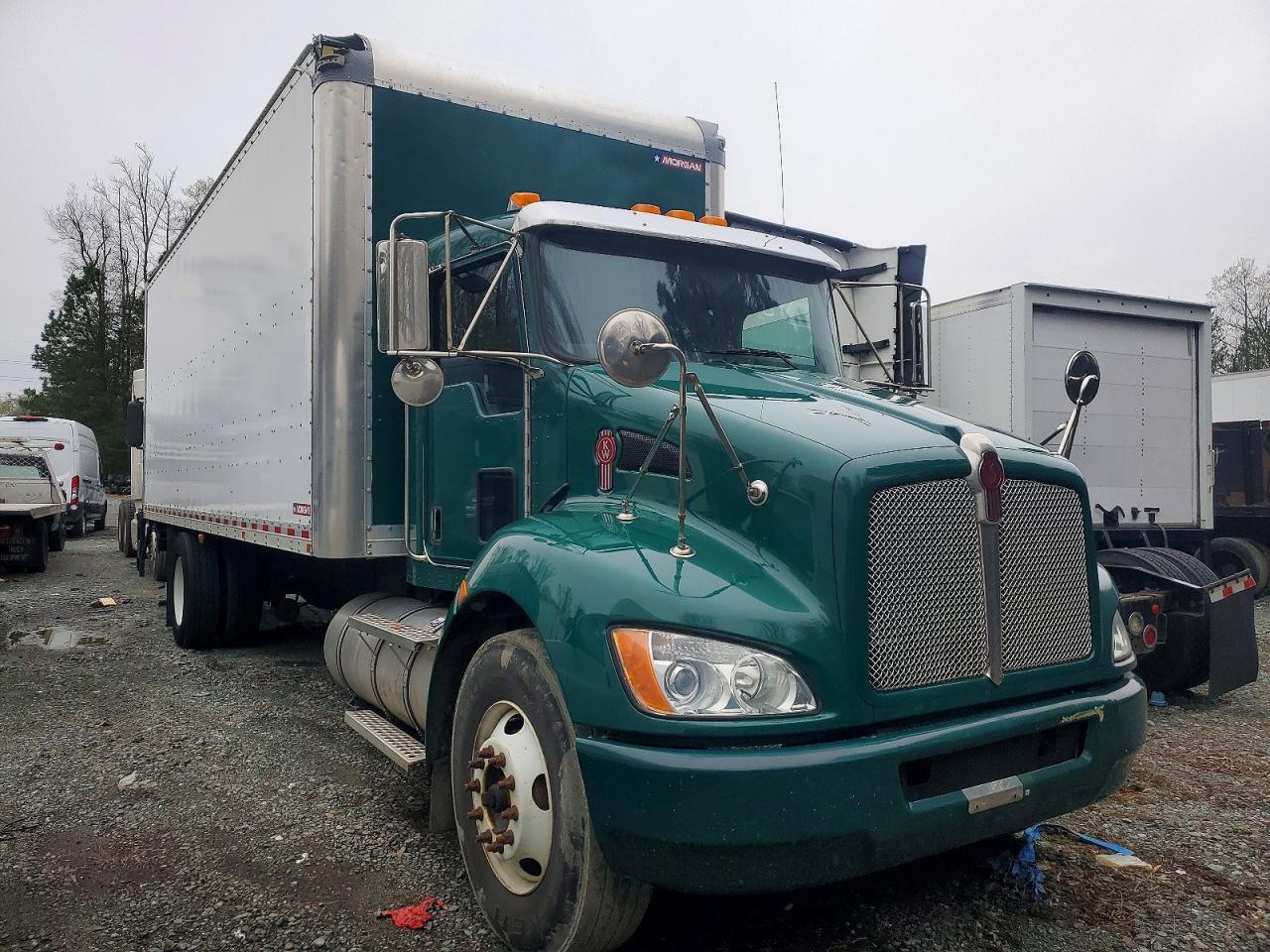 2019 Kenworth Construction T270