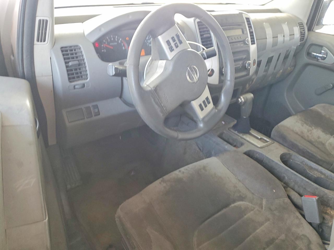 2014 Nissan Frontier S