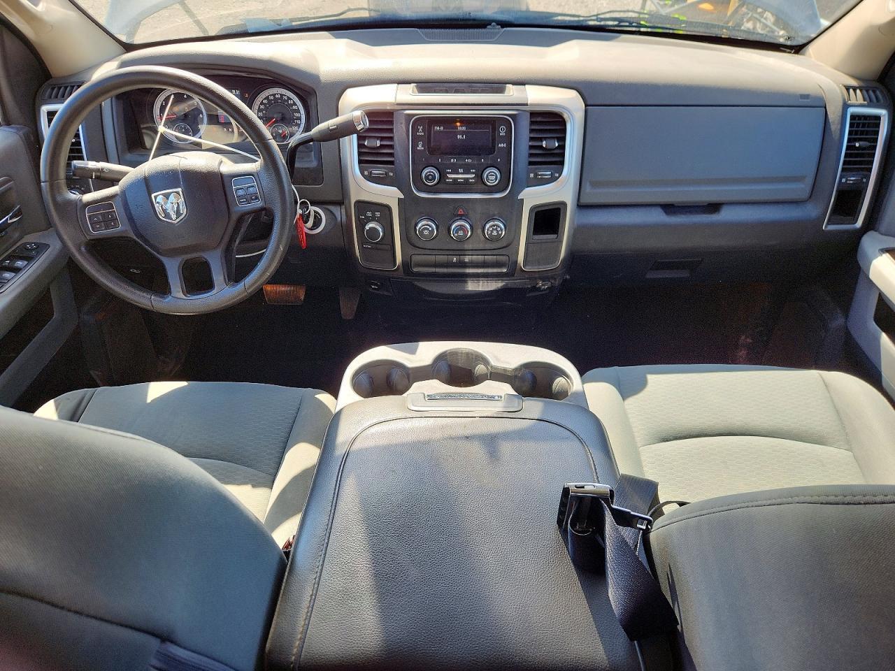 2013 Dodge RAM 1500 SLT