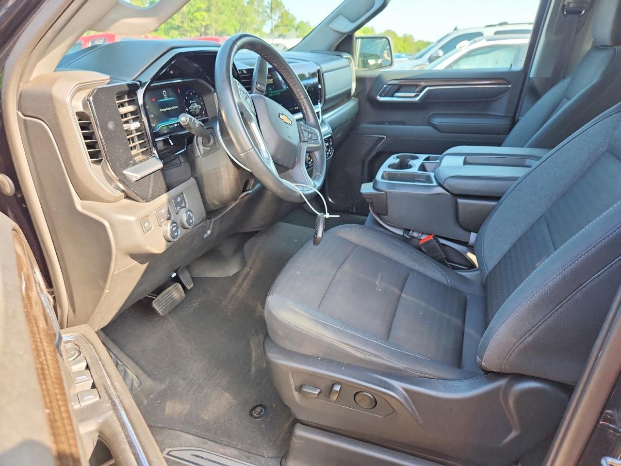 2023 Chevrolet Silverado K1500 LT