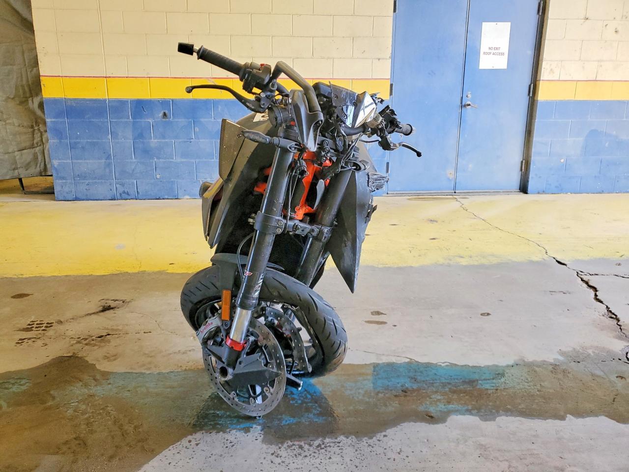 2020 KTM 1290 Super Duke R