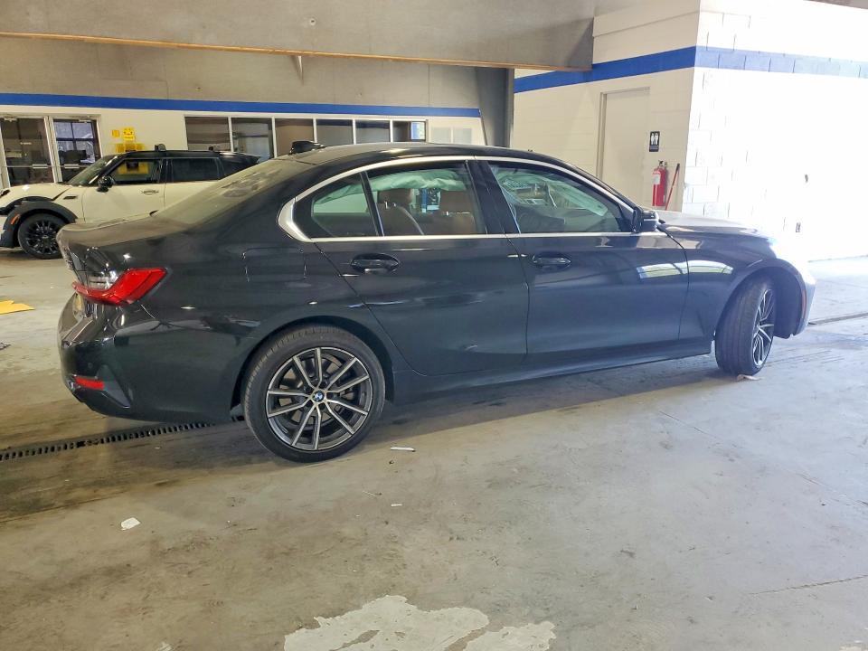 2020 BMW 330xi