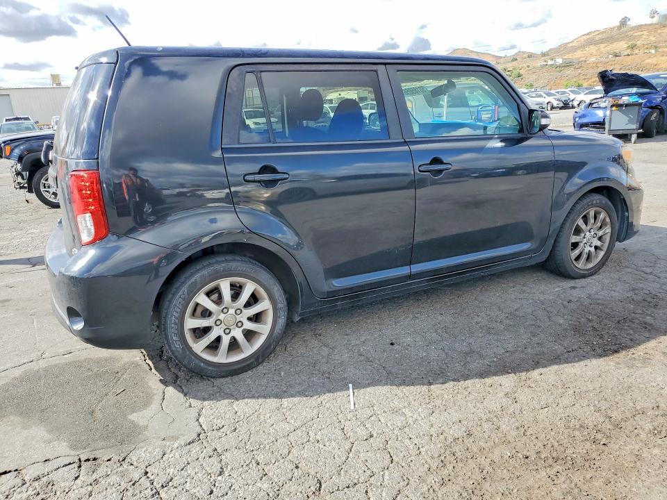 2013 Scion Xb Base