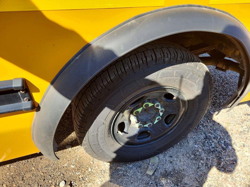 2016 Chev 2016 Collins Bantam G3500-School Bus