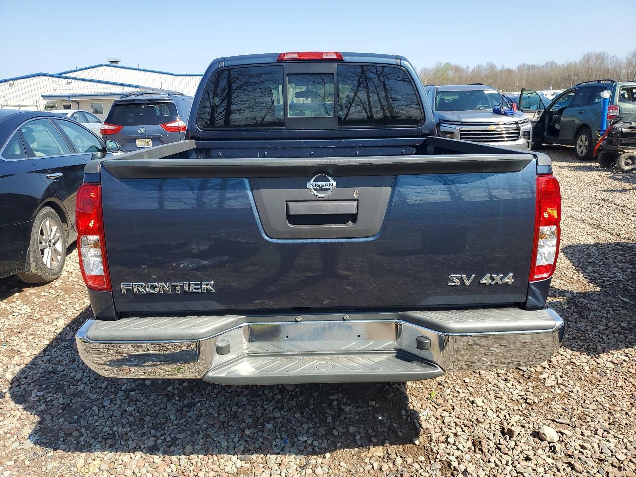 2014 Nissan Frontier S