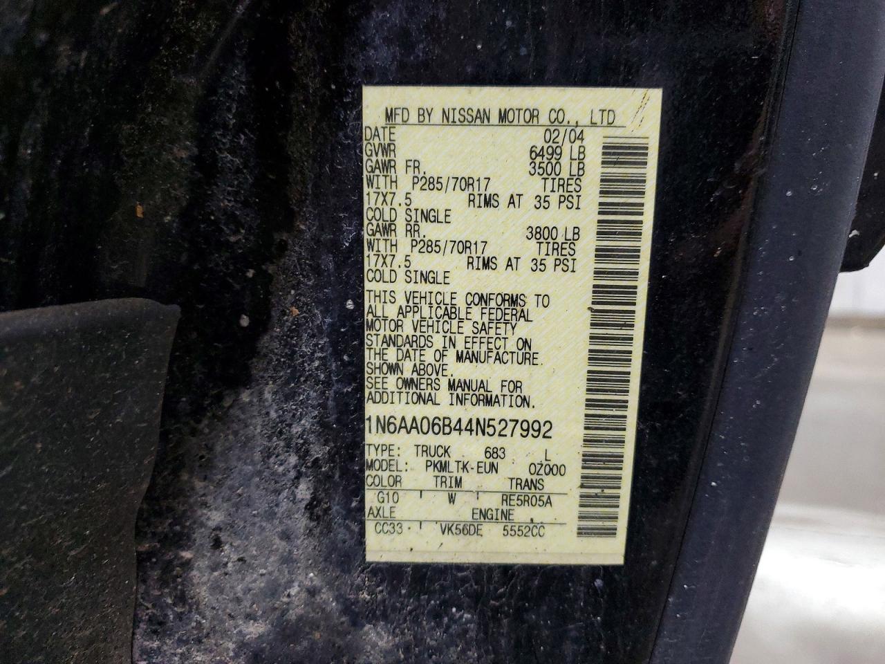 2004 Nissan Titan XE