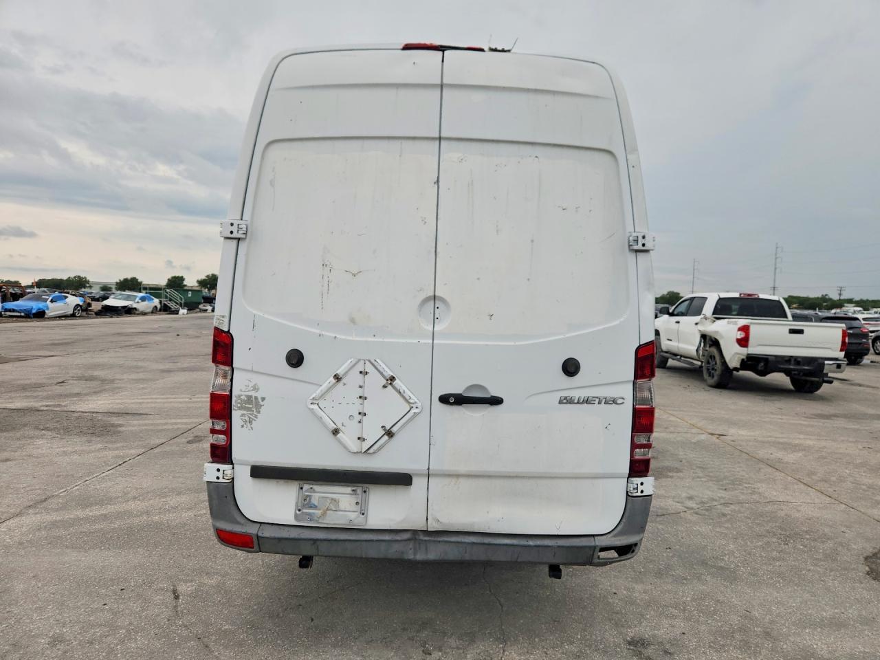 2012 Mercedes-Benz Sprinter 2500 Delivery Van