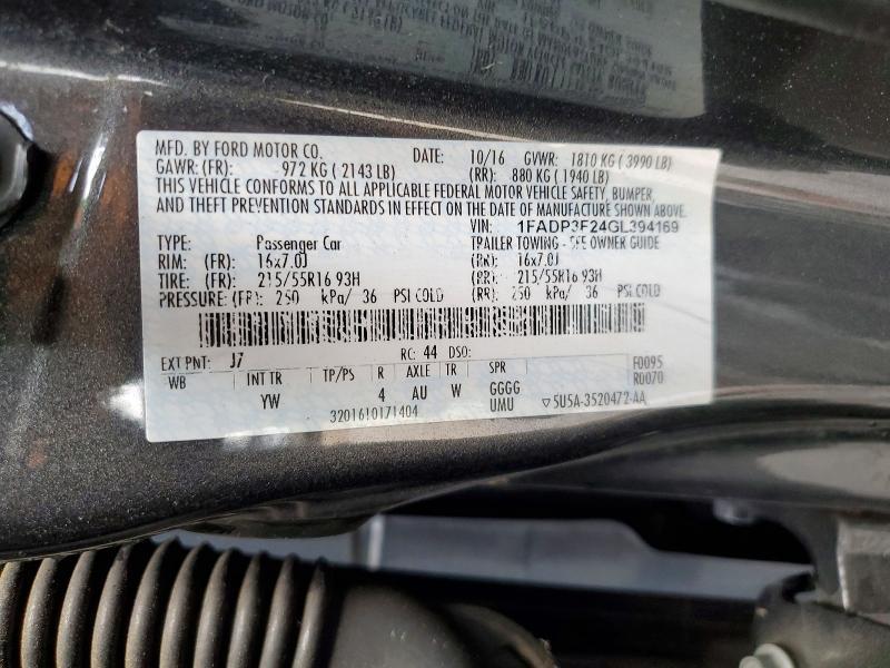 2016 Ford Focus se