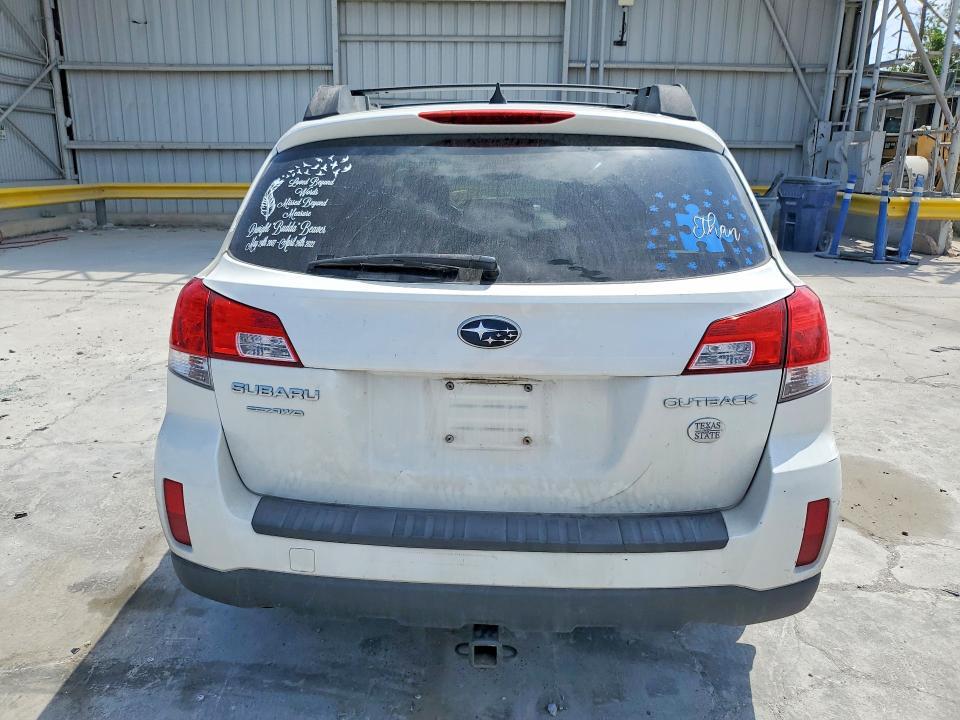 2013 Subaru Outback 2.5i Limited