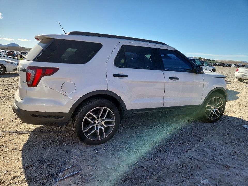 2018 Ford Explorer Sport