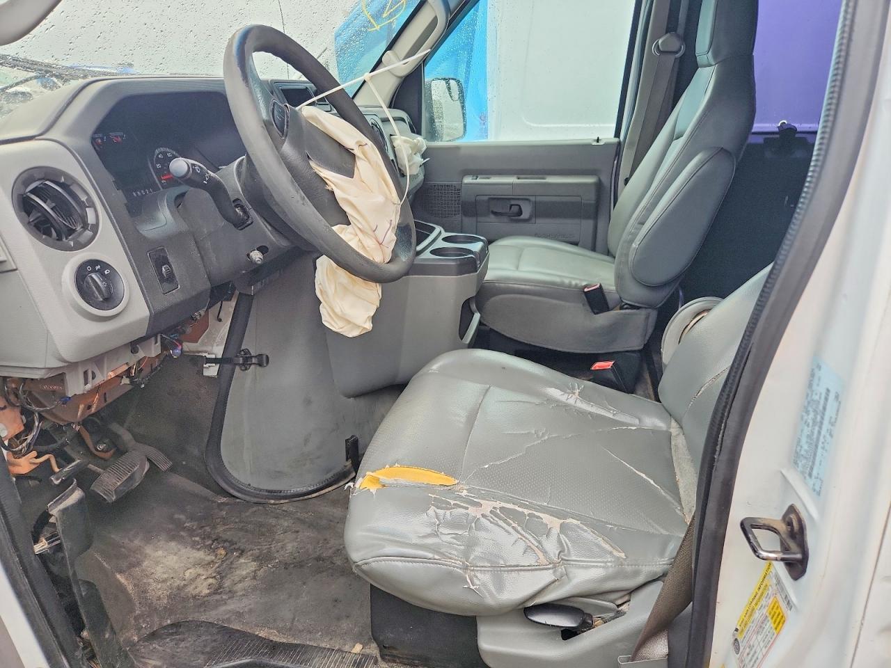 2010 Ford Econoline E250 Van
