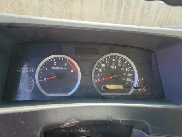 2011 Isuzu NPR BOX Truck