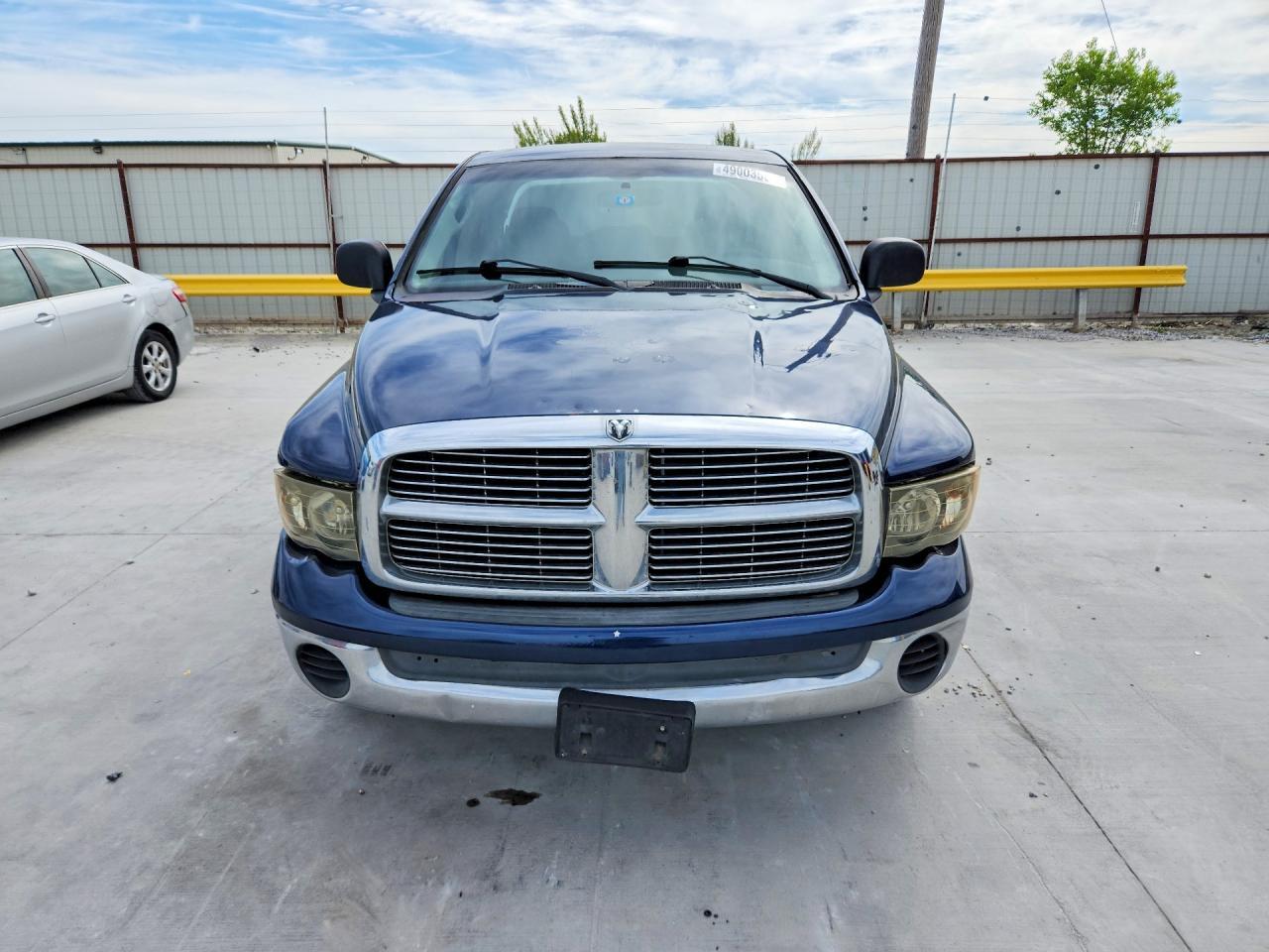 2004 Dodge RAM 1500 ST