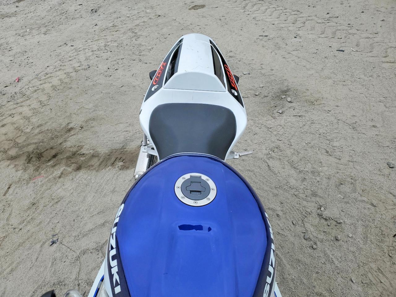 2002 Suzuki GSX-R750